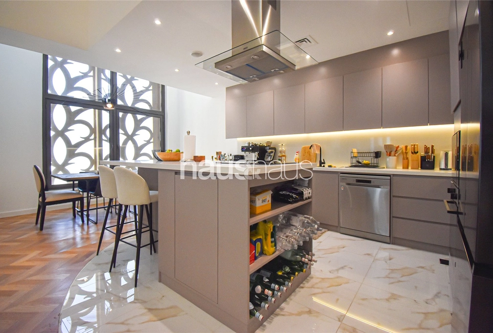 3 bedroom apartment for sale - haus & haus