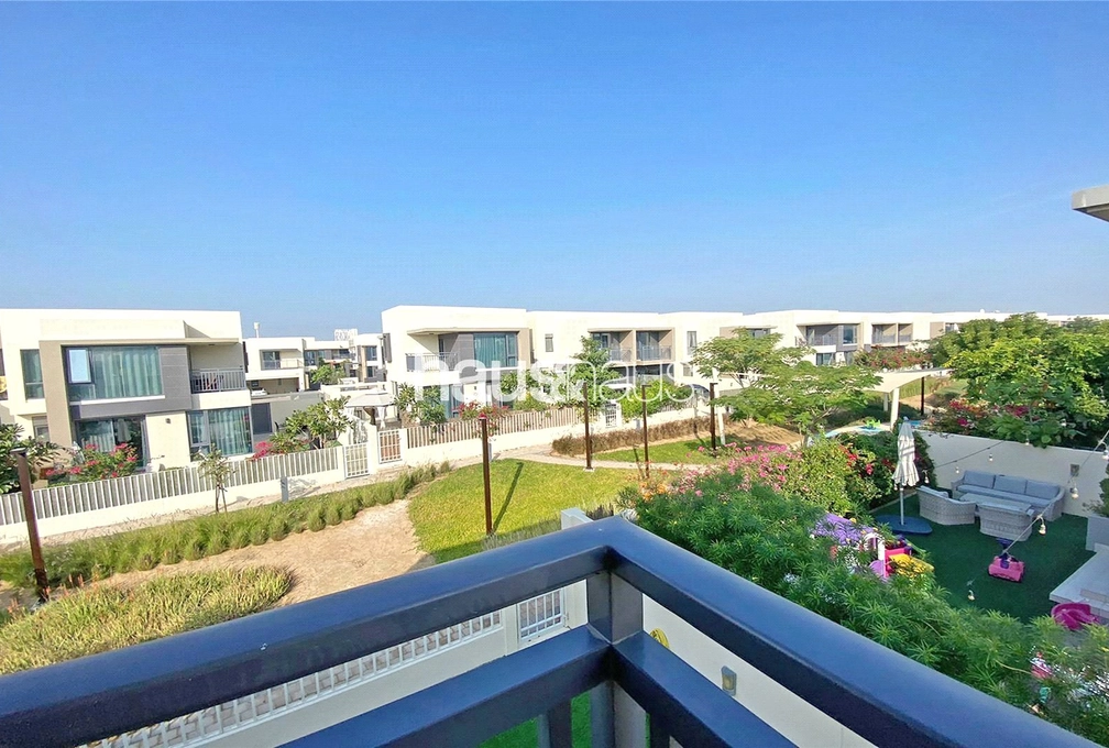 4 bedroom villa for sale - haus & haus