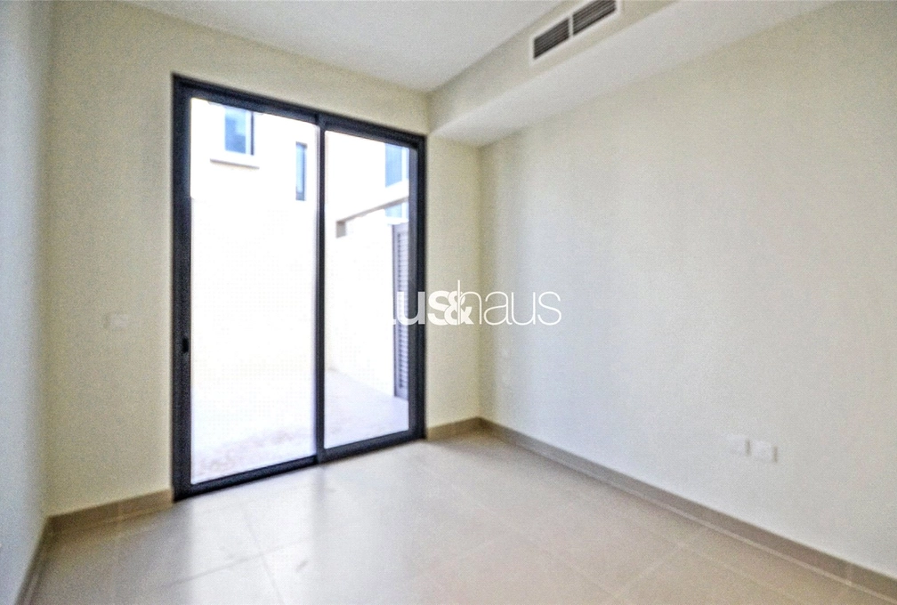 4 bedroom villa for sale - haus & haus