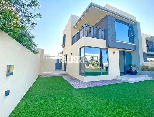 4 bedroom villa for sale - haus & haus