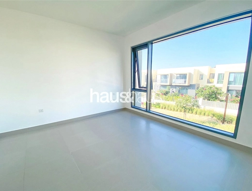 4 bedroom villa for sale - haus & haus