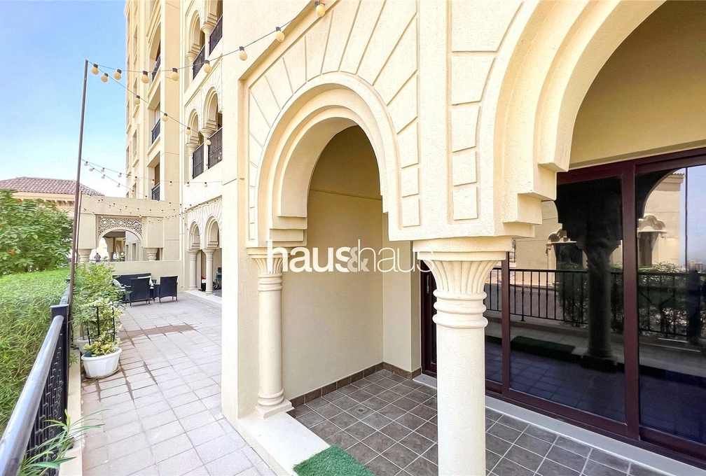 3 bedroom apartment for sale - haus & haus