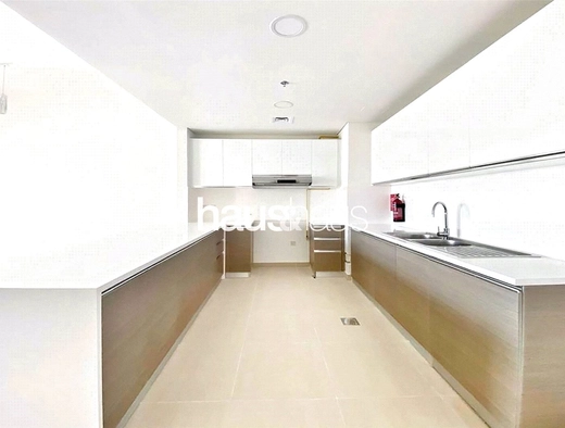 3 bedroom apartment for sale - haus & haus