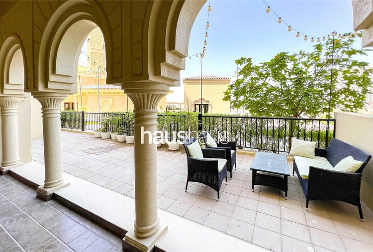 3 bedroom apartment for sale - haus & haus