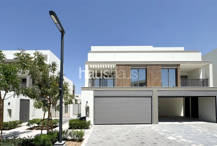 4 bedroom villa for sale - haus & haus