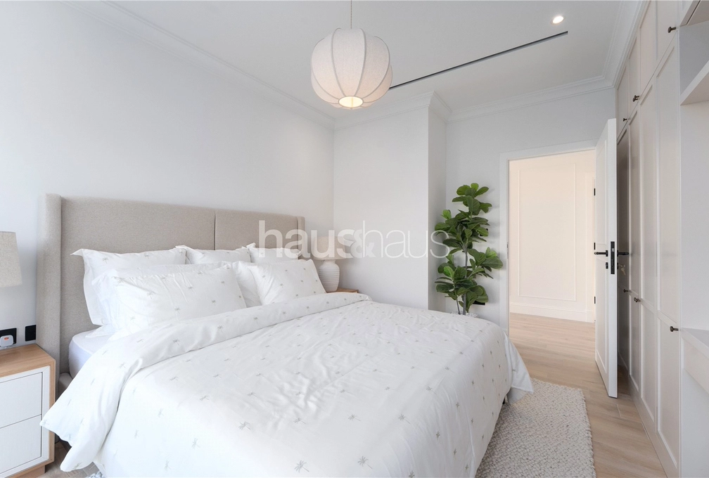 5 bedroom villa for sale - haus & haus