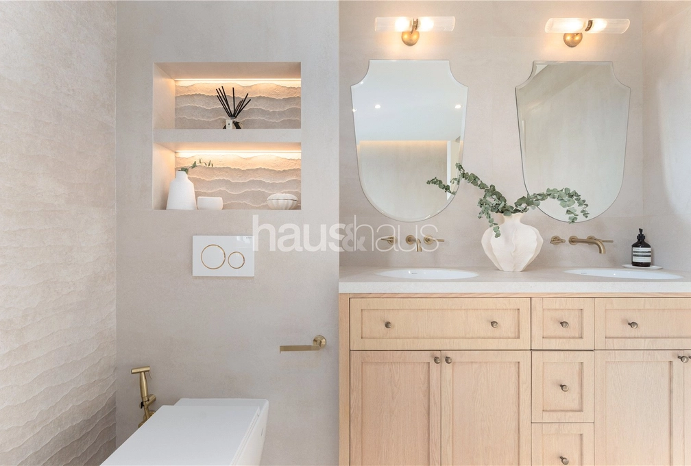 5 bedroom villa for sale - haus & haus