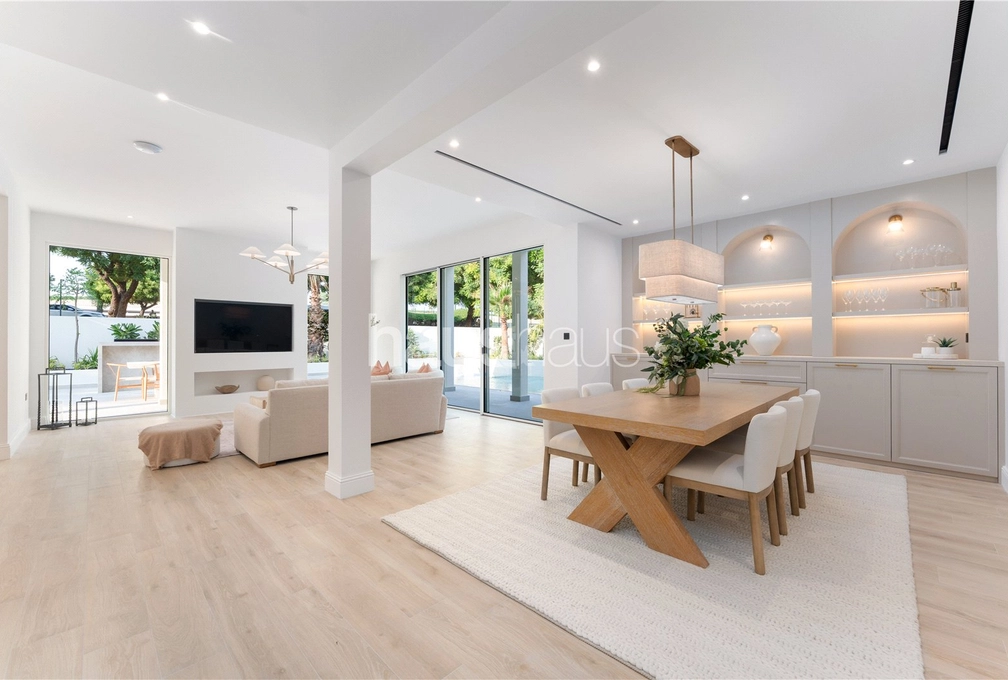 5 bedroom villa for sale - haus & haus