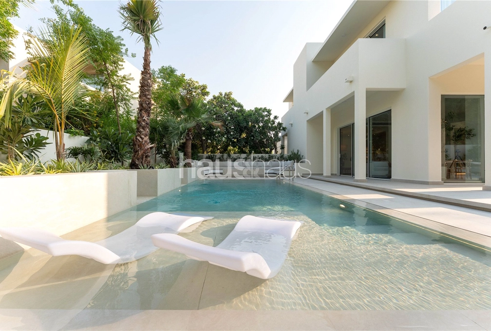 5 bedroom villa for sale - haus & haus