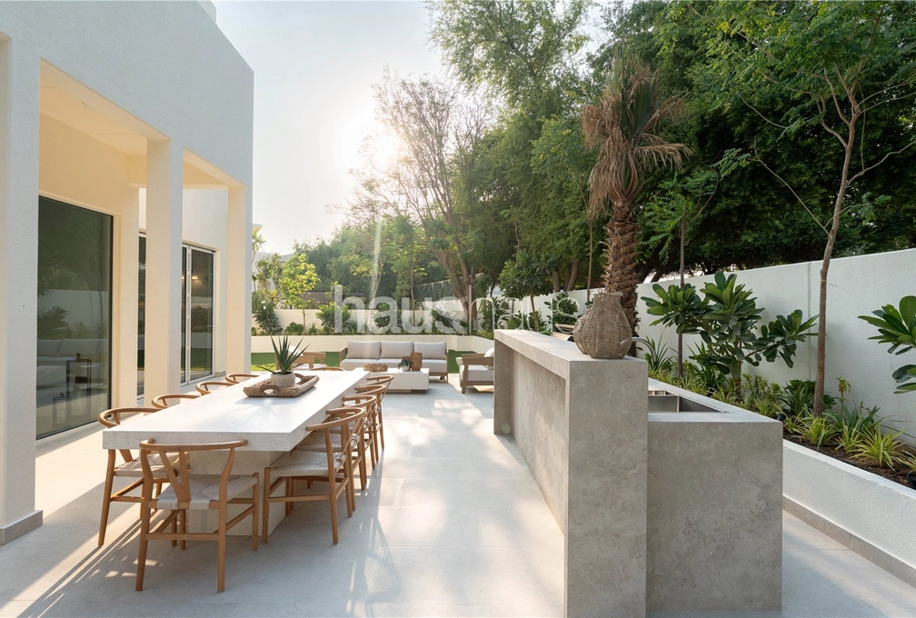 5 bedroom villa for sale - haus & haus