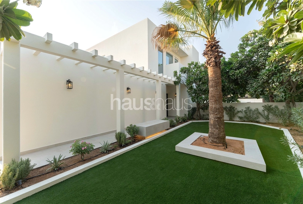5 bedroom villa for sale - haus & haus