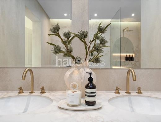 5 bedroom villa for sale - haus & haus