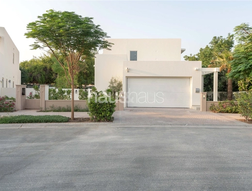 5 bedroom villa for sale - haus & haus