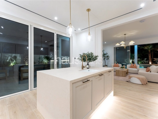 5 bedroom villa for sale - haus & haus