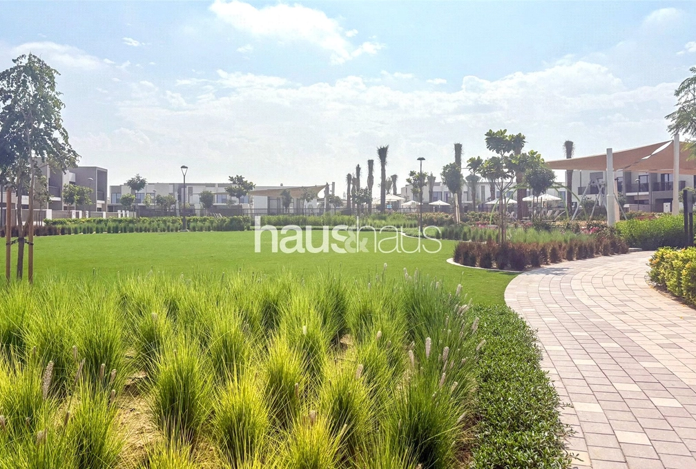 3 bedroom villa to rent - haus & haus