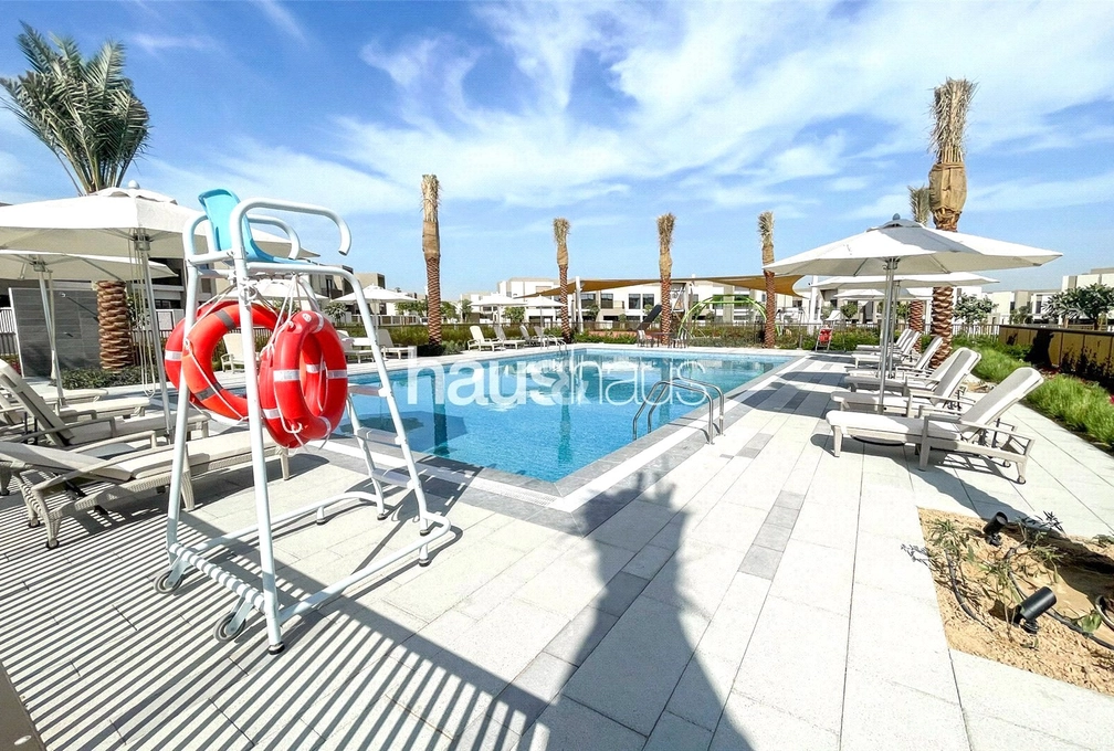 3 bedroom villa to rent - haus & haus