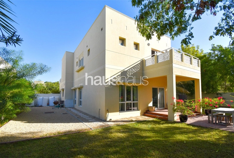 3 bedroom villa for sale - haus & haus
