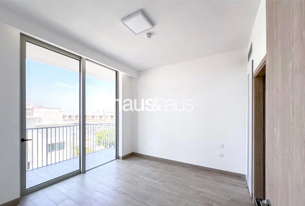 mobile-banner - Haus and Haus