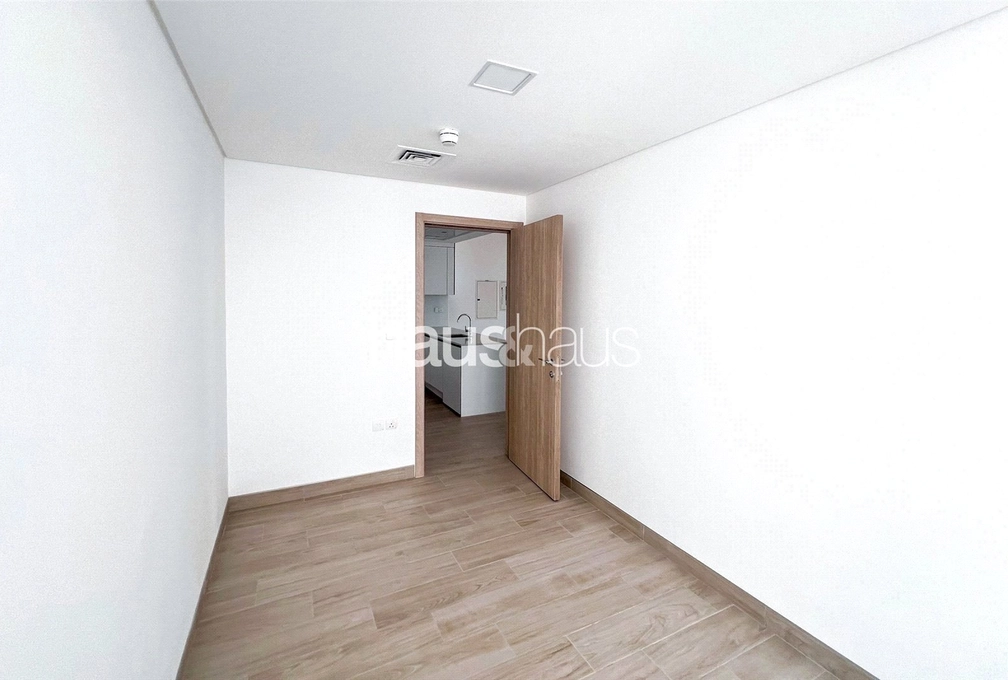 mobile-banner - Haus and Haus