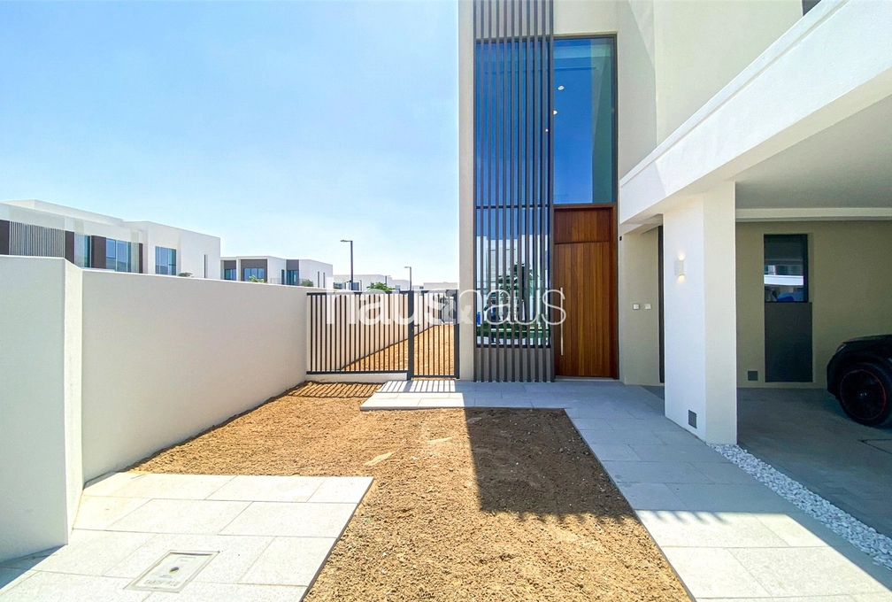 4 bedroom villa to rent - haus & haus