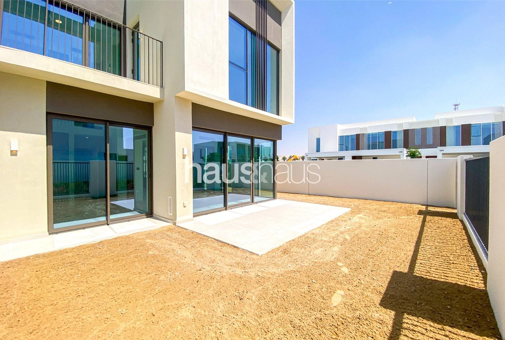 4 bedroom villa to rent - haus & haus