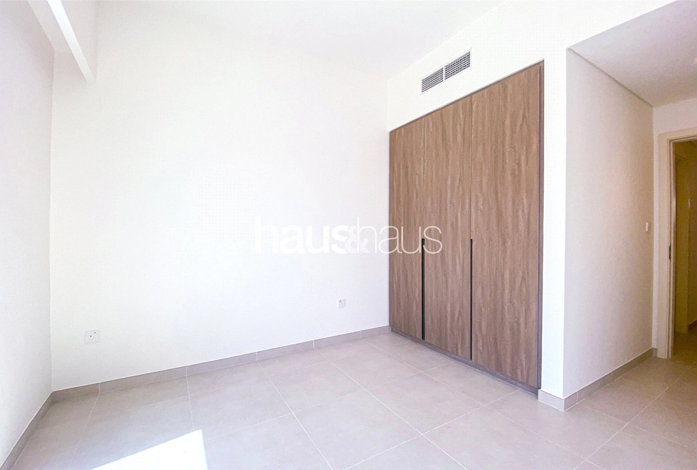 4 bedroom villa to rent - haus & haus