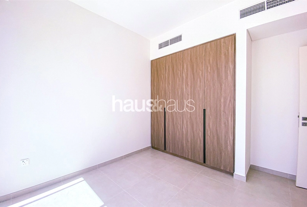 4 bedroom villa to rent - haus & haus