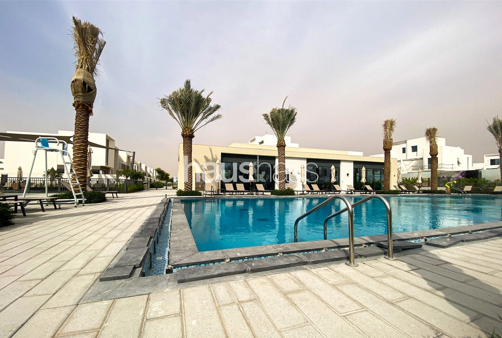 4 bedroom villa to rent - haus & haus