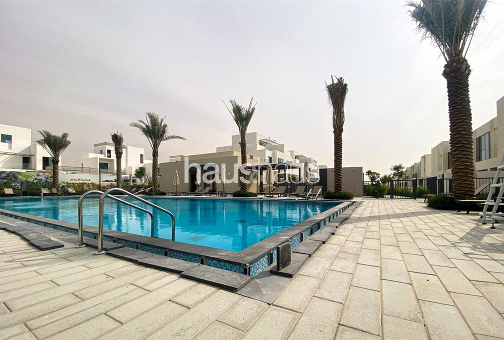 4 bedroom villa to rent - haus & haus