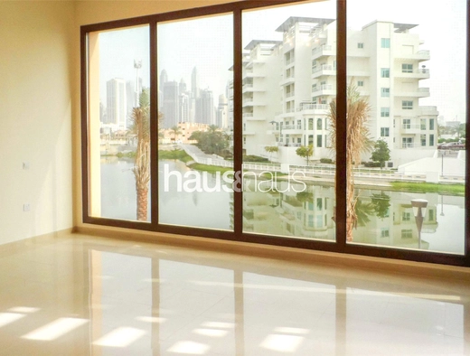 mobile-banner - Haus and Haus