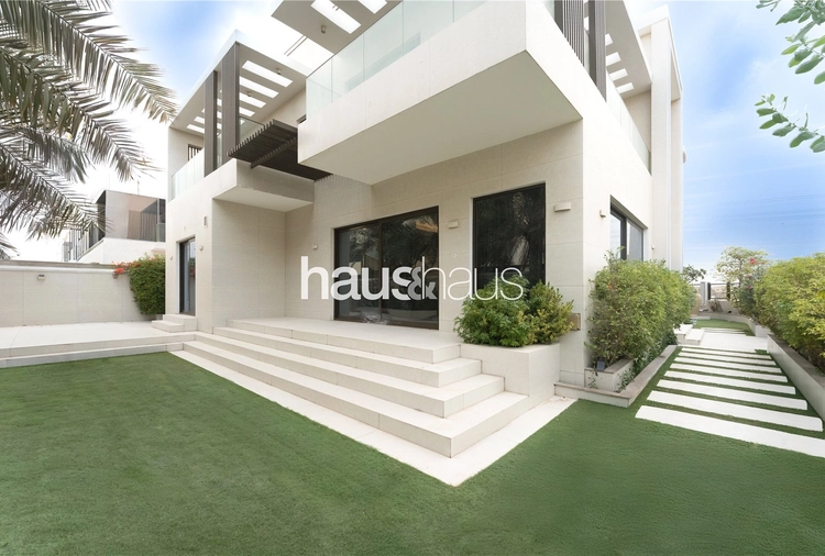 5 bedroom villa for sale - haus & haus