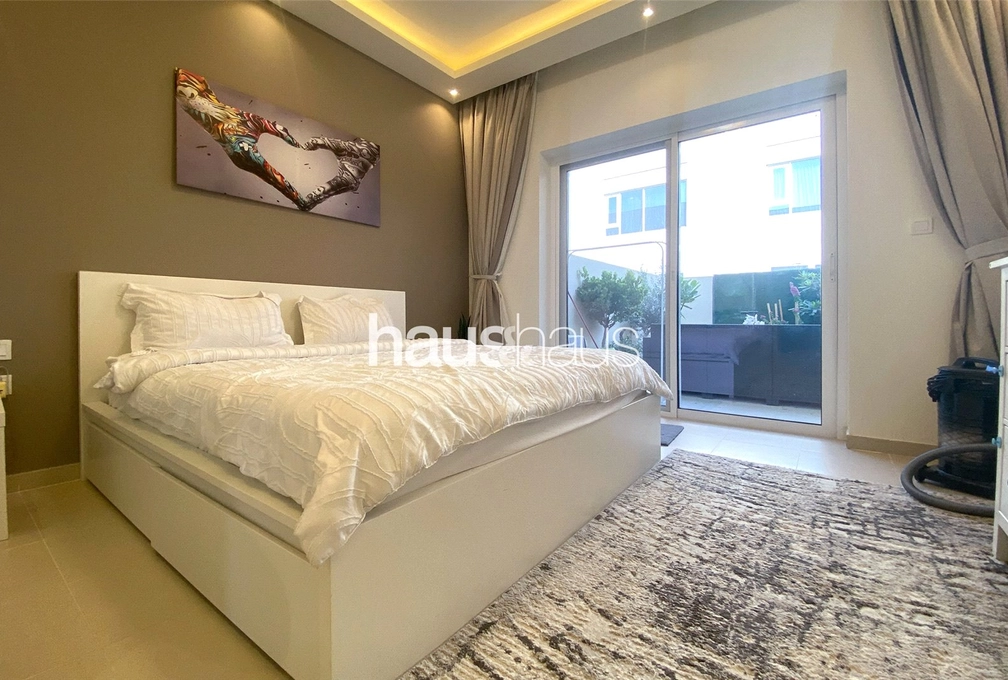 mobile-banner - Haus and Haus