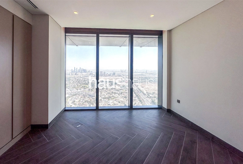 3 bedroom apartment for sale - haus & haus