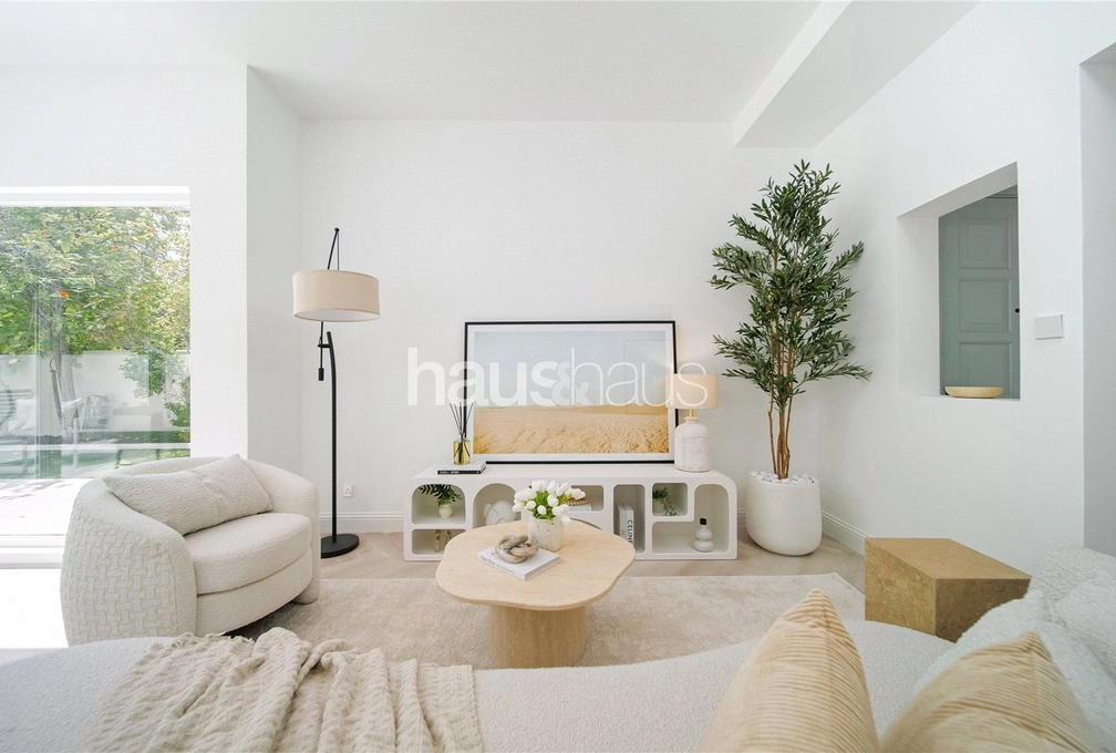 mobile-banner - Haus and Haus