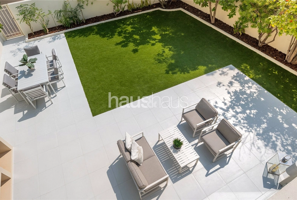 mobile-banner - Haus and Haus