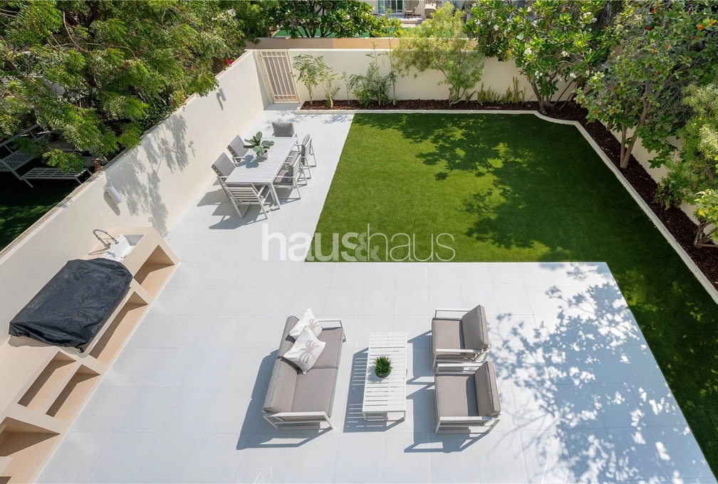 mobile-banner - Haus and Haus
