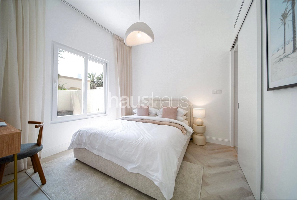 mobile-banner - Haus and Haus