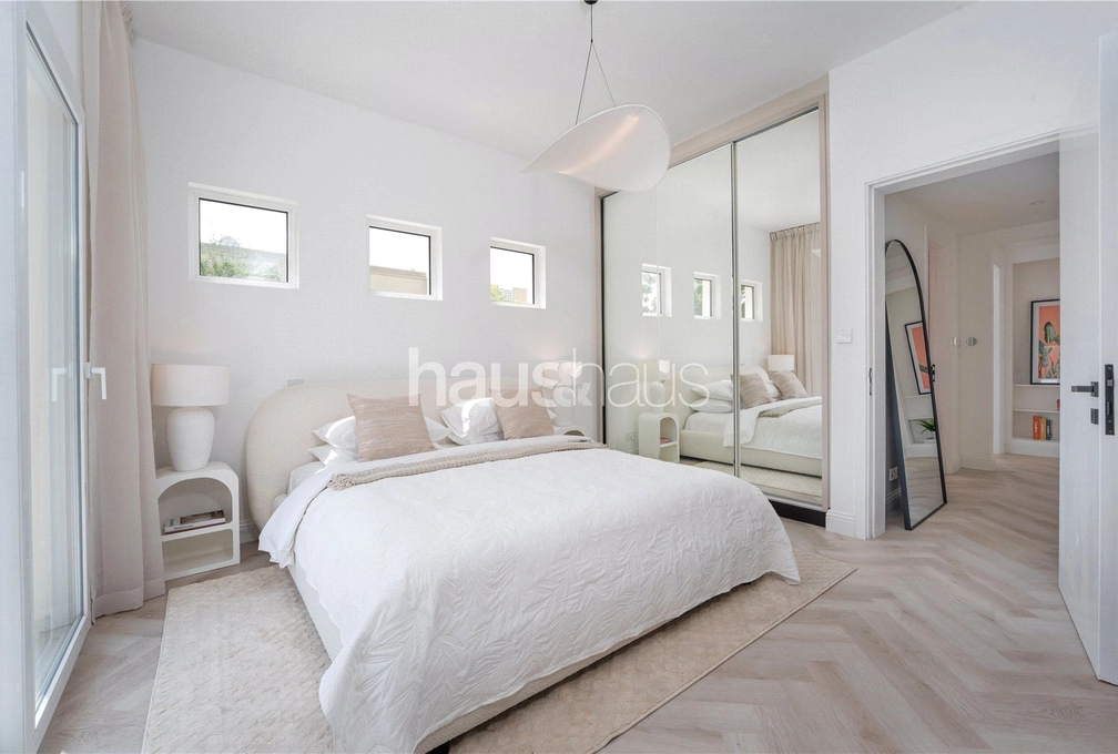 mobile-banner - Haus and Haus