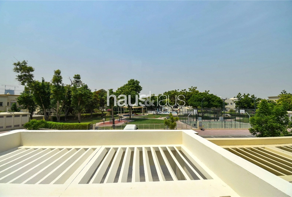 mobile-banner - Haus and Haus