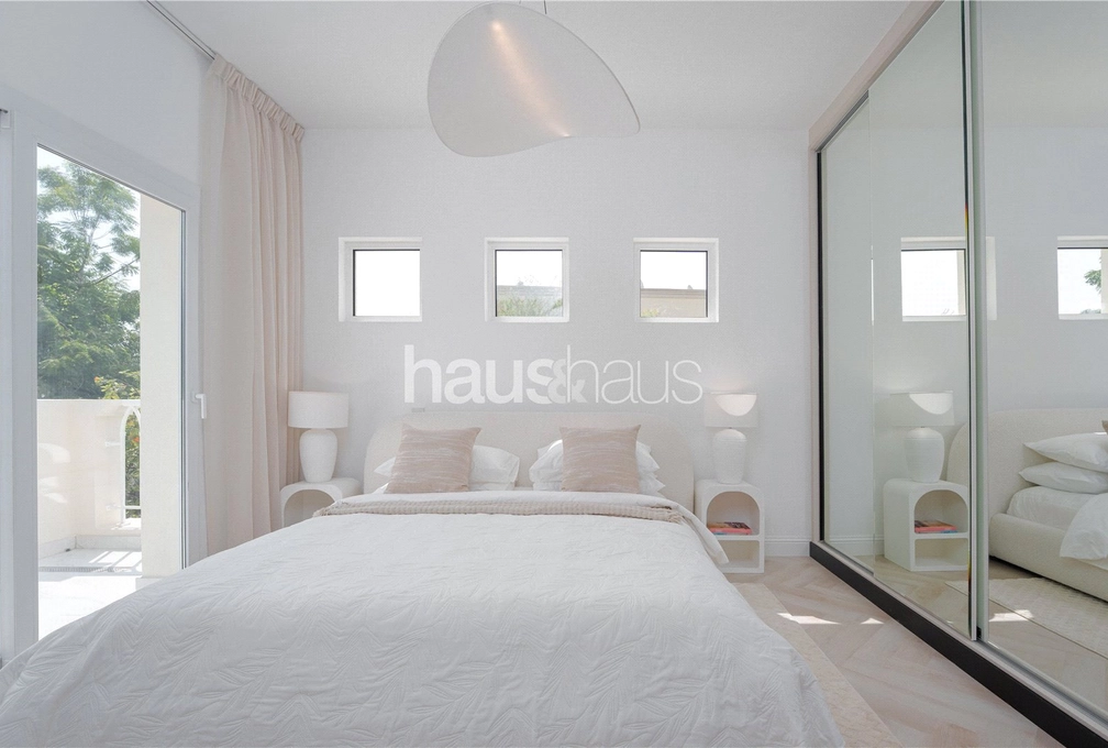 mobile-banner - Haus and Haus