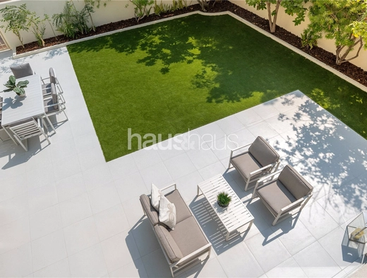 mobile-banner - Haus and Haus