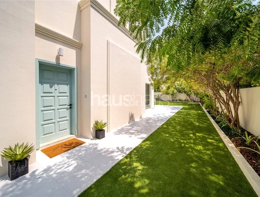 mobile-banner - Haus and Haus