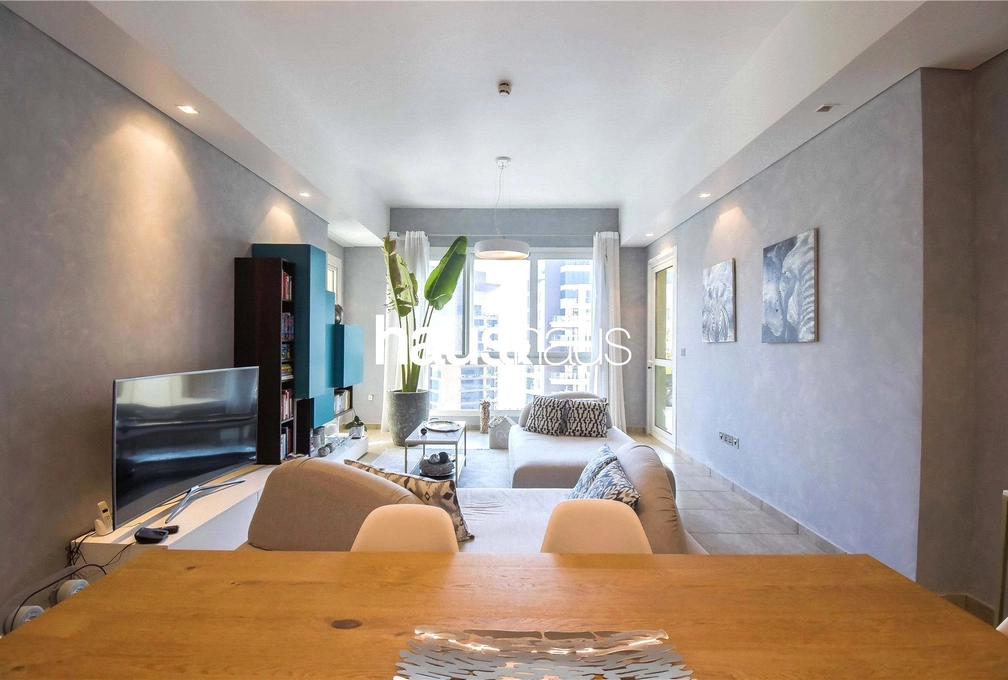 2 bedroom apartment for sale - haus & haus