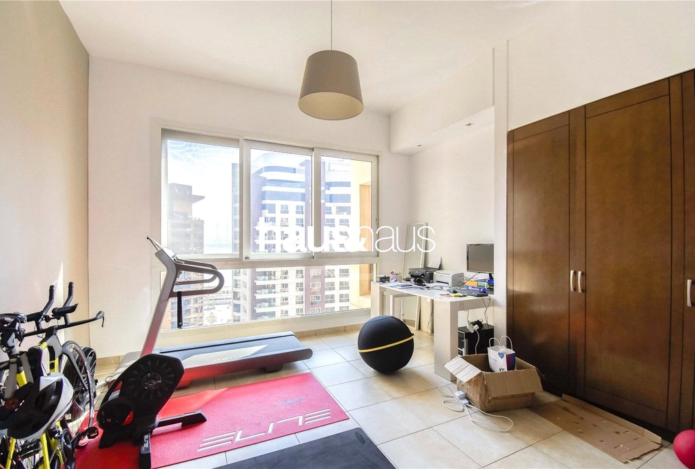 2 bedroom apartment for sale - haus & haus