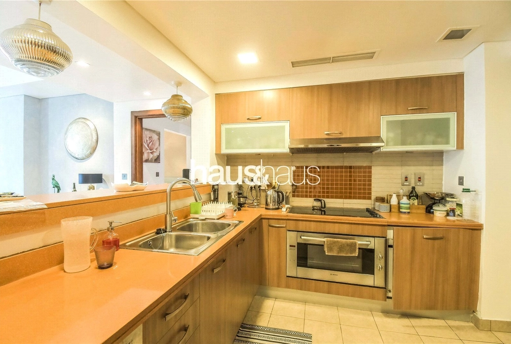 2 bedroom apartment for sale - haus & haus