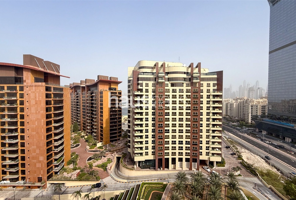 2 bedroom apartment for sale - haus & haus