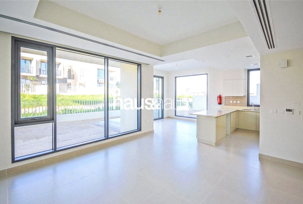 5 bedroom villa for sale - haus & haus