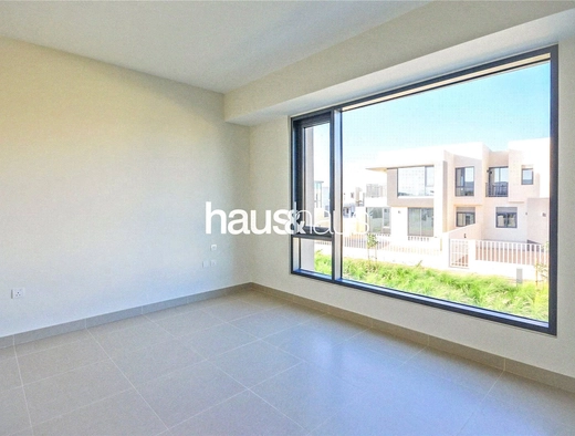 5 bedroom villa for sale - haus & haus