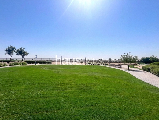 5 bedroom villa for sale - haus & haus