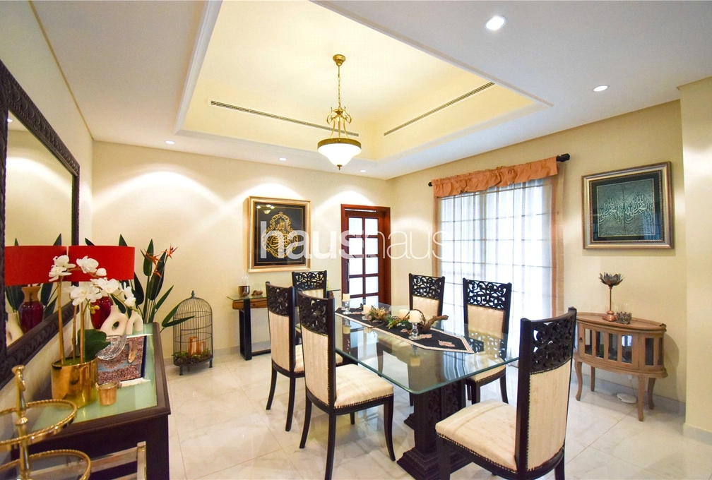 4 bedroom villa for sale - haus & haus